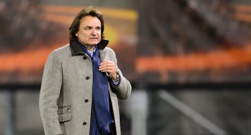 جنون كرة القدم.. إقالة مدرب سيون السويسري لمدة 7 أيام فقط